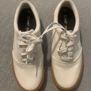 TOMS